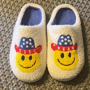 Smiley Face Slippers with Hat Design